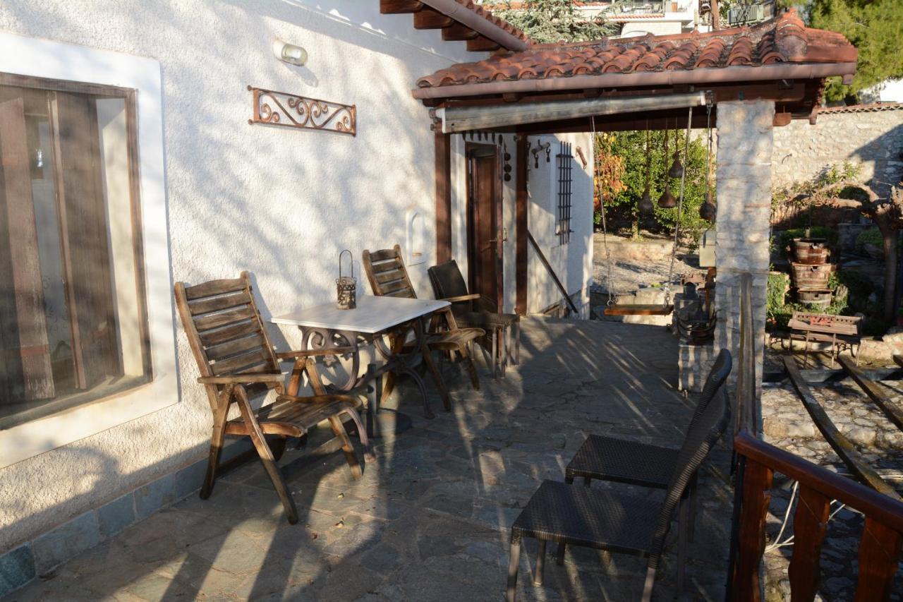 Giorgos' & Noula'S Cottage In Desfina Village- Near Delphi المظهر الخارجي الصورة
